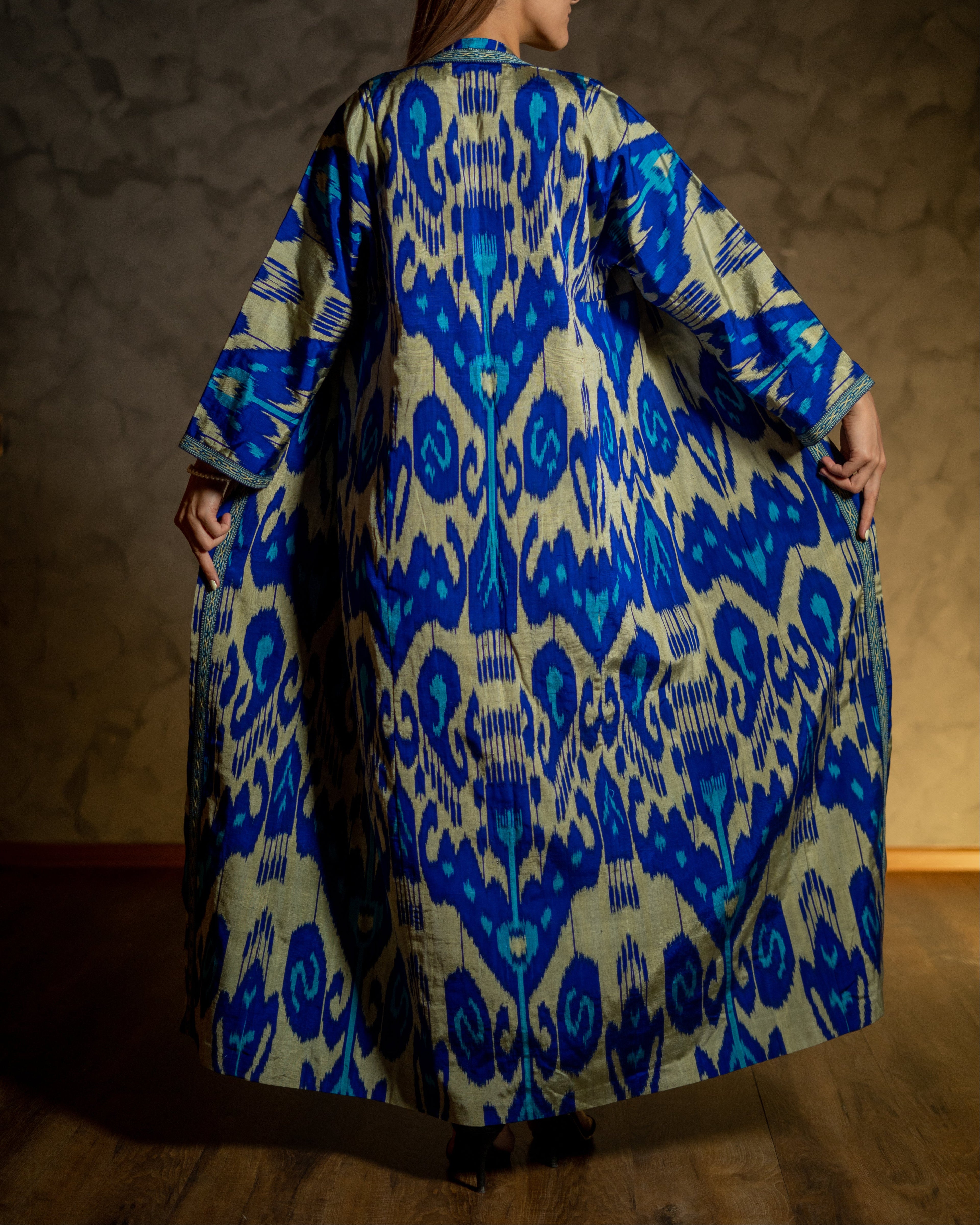 Silk Ikat Kaftan (Blue)