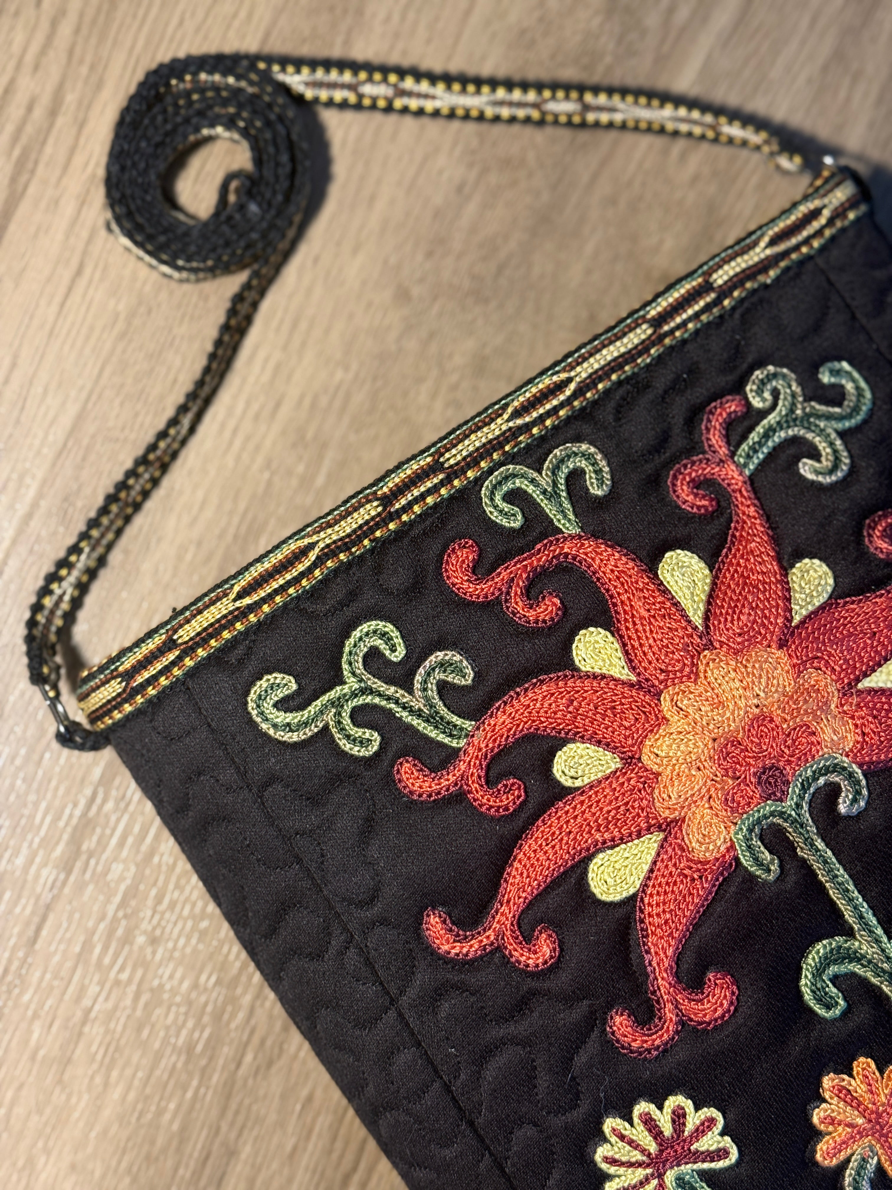Silk Cross Bag (Black)