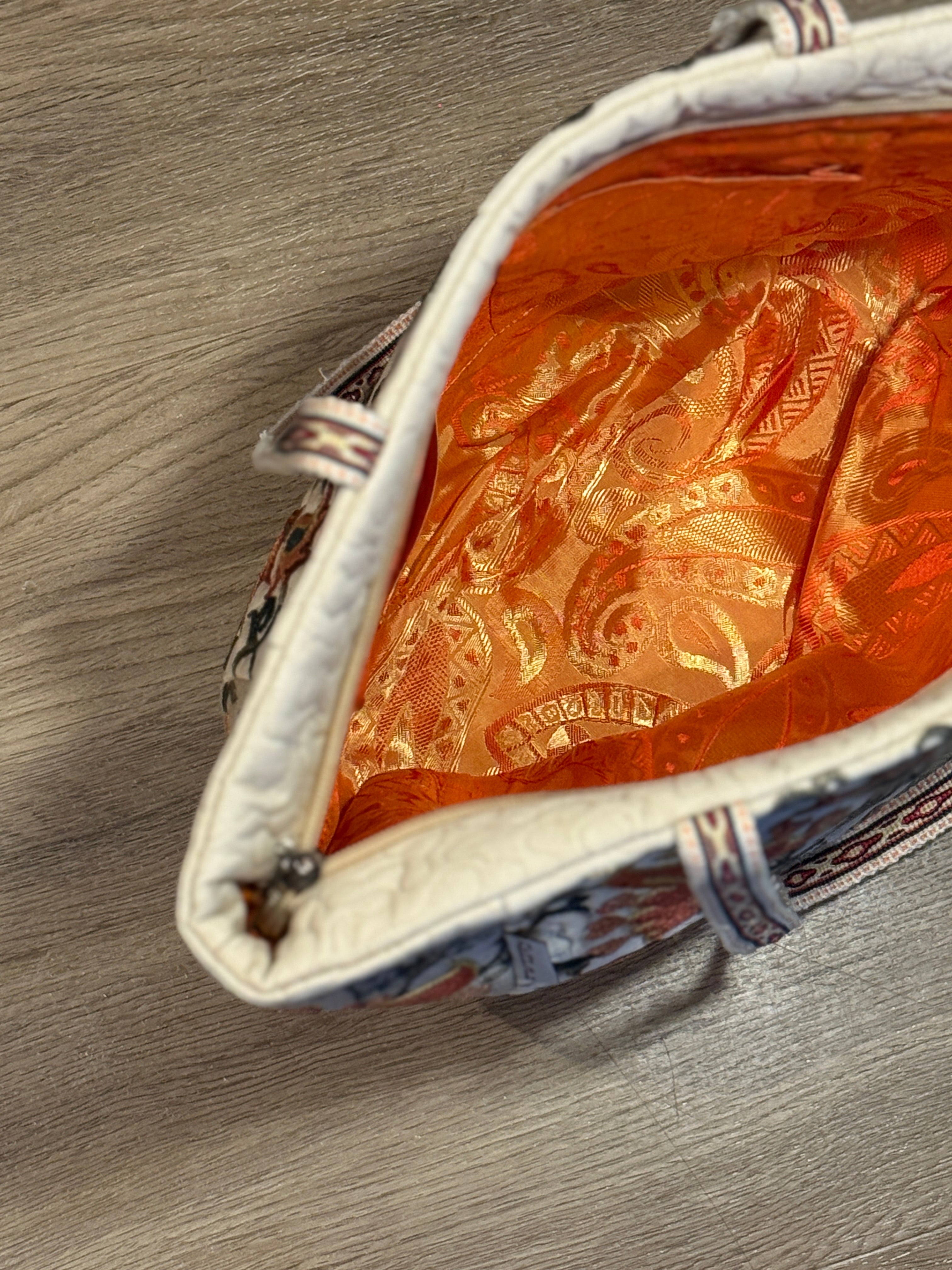 Silk Embroidered Bag (Beige)